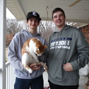 Meet your Posher, Lynn